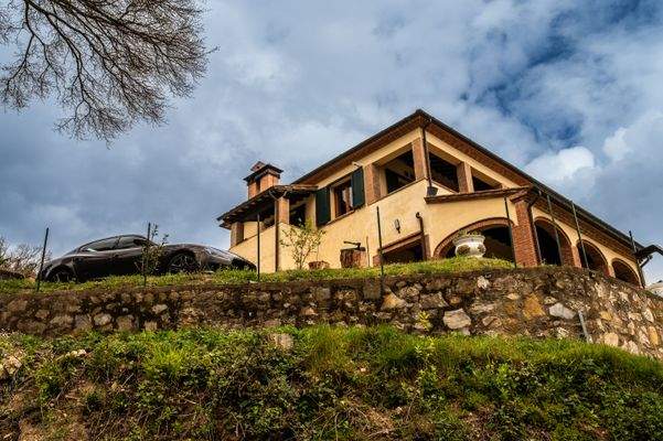 Villa Prata Seitenansicht