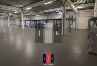 Halle Innenansicht 1 - Darstellung