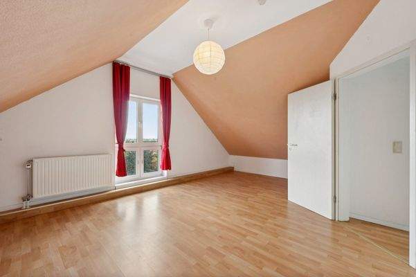 48706_012_Schlafzimmer 2 Ebene 2