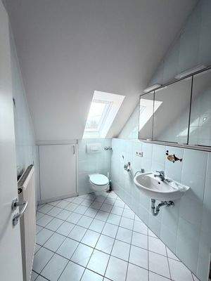 Bad im Dachgeschoss