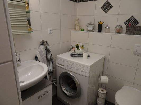 Platz für Waschmaschine im Bad