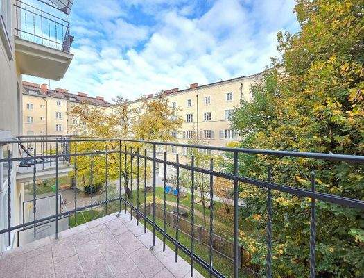 HP2-3-Zimmer-Wohnung_Elisabeth-Vorstadt-Balkon