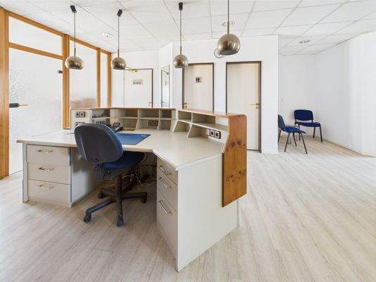 Wohnbereich (aktuell Empfang)