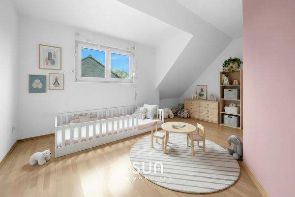 GERÄUMIGES KINDERZIMMER (visualisiert)