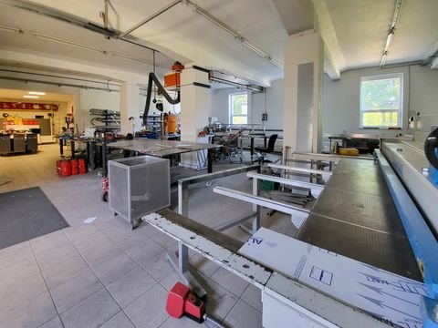 Leipzig Halle, Leipzig Hallenfläche