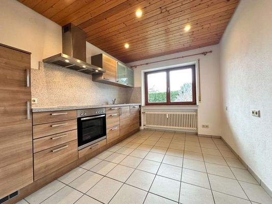 Essküche mit Einbauküche