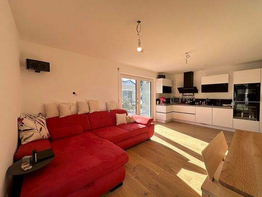 Wohn-/Ess-/Küchenbereich