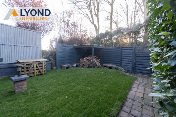 LYD 3588 - 19 Garten