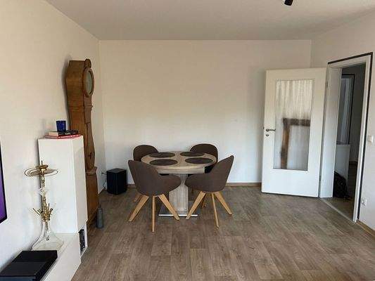 3145 Essecke im Wohnzimmer