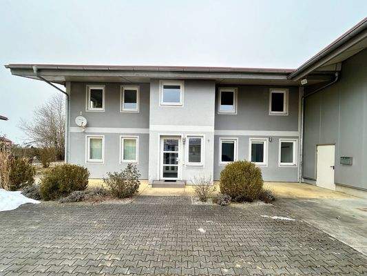 Büro-/Wohnhaus