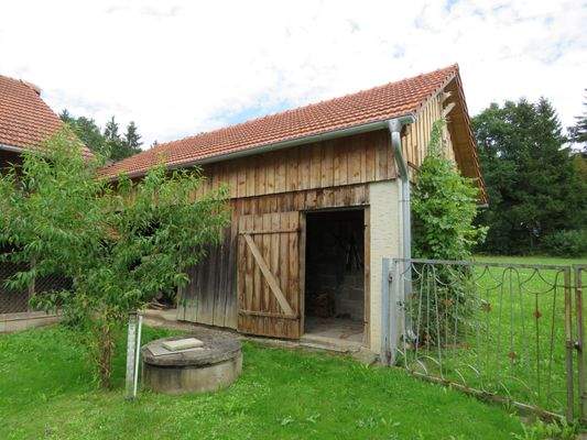 saniertes Dach im Nebengebäude 