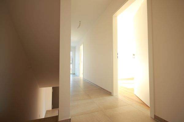 Flur im 1. Obergschoss.JPG