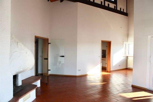 Wohn-und Esszimmer 1. OG