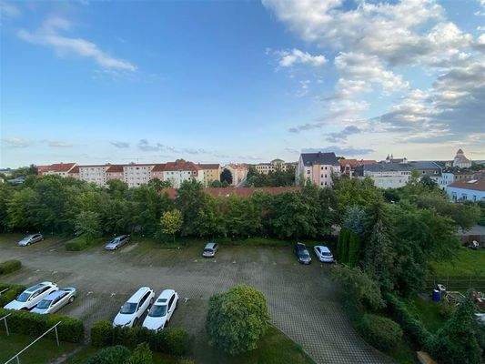 weitläufiger Blick aus Wohn-und Schlafzimmerr