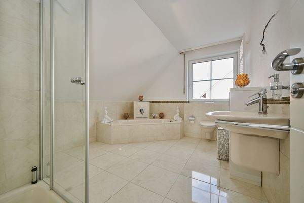 EFH Mintraching Bad (Wohnung)