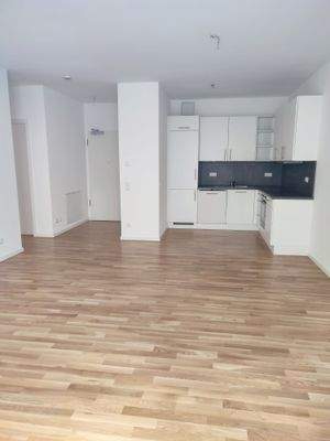 Beispiel Wohnzimmer + Küche 