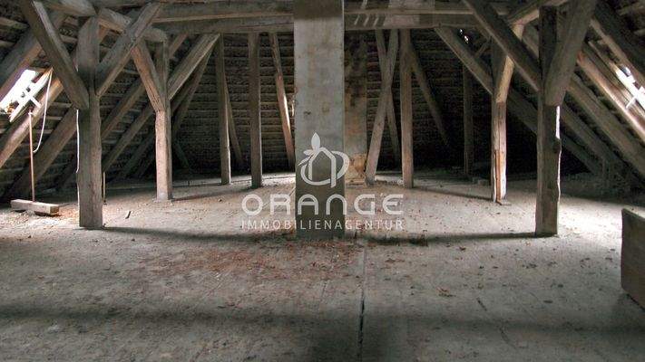 Dachstuhl - Ausbaureserve