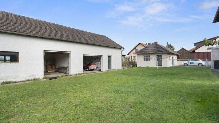 Garten mit möglichen Bauplatz