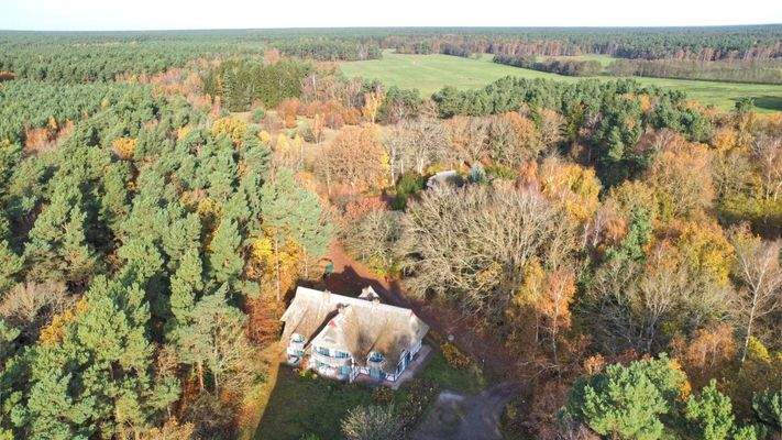 Luftbild mit Südansicht