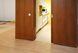 Essbereich mit Blick zur Küche