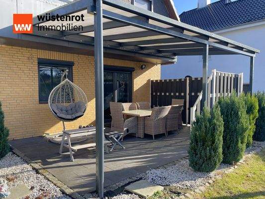 Überdachte Terrasse