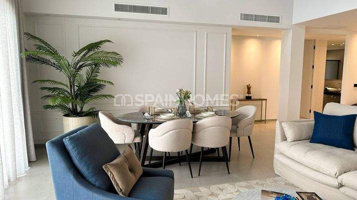 Modern 3-Bedroom Houses with Pool in La Finca Resort Algorfa