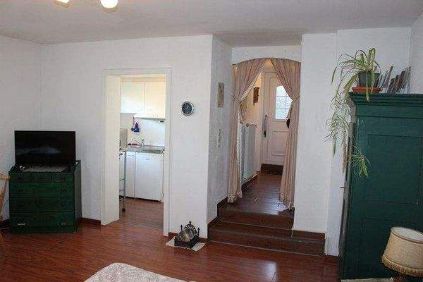 Wohn-Schlafzimmer UG III.JPG