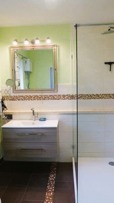 Badezimmer EG