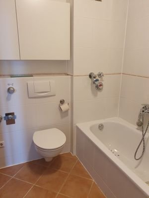 Badezimmer1.jpg