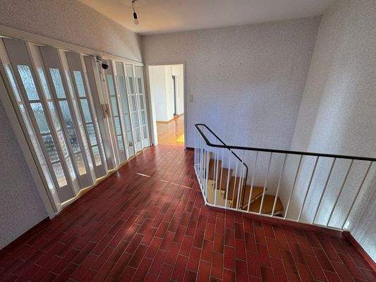 Offenes Treppenhaus zu den unteren Geschossen