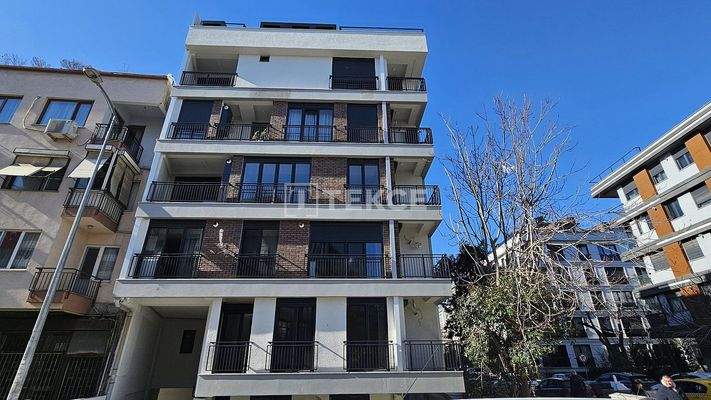 Duplex Apartment Close to the Bağdat Street in Kadıköy