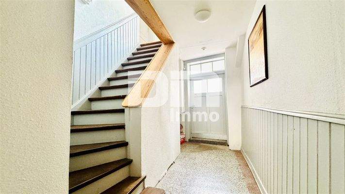 Haupteingang Treppenhaus