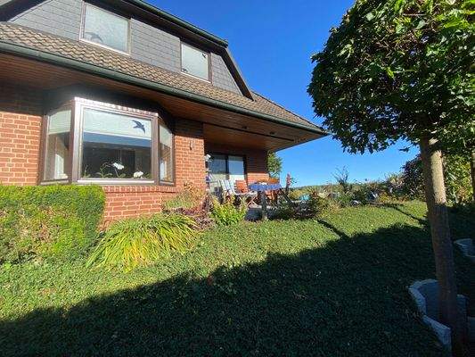 Überdachte Süd/West Terrasse