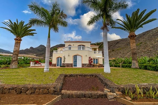 Charmante freistehende Villa mit Bananenplantage in Santiago del Teide