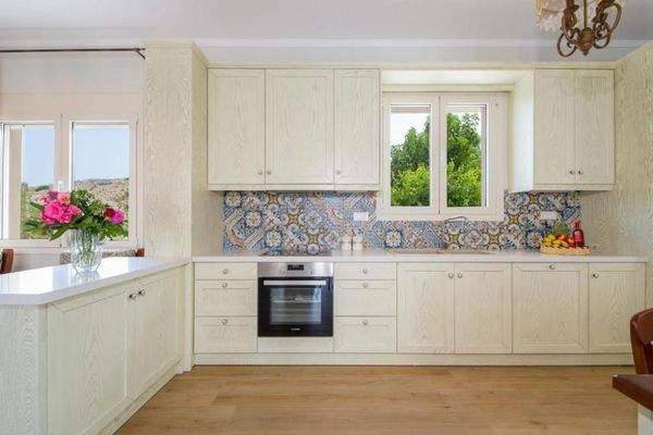 Kreta, Kokkino Chorio: Villa mit spektakulärem Blick auf das Meer und den Sonnenuntergang zu verkaufen