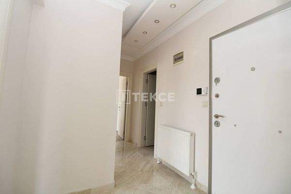 Real Estate Close to the Beach and All Amenities in Yalova