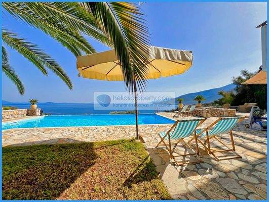 2d60ec79ea754bf5bbb6ab5e56269a57-original