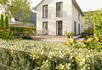 ext_einfamilienhaus_aura_125_gardenview_putz.png
