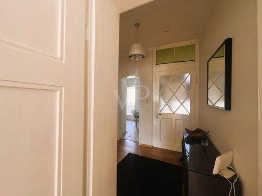 Eingang, Sicht in Diele 1