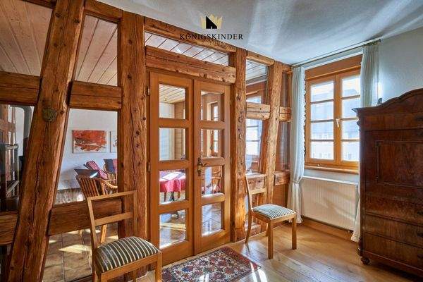 ...mit Blick durch die Balken...