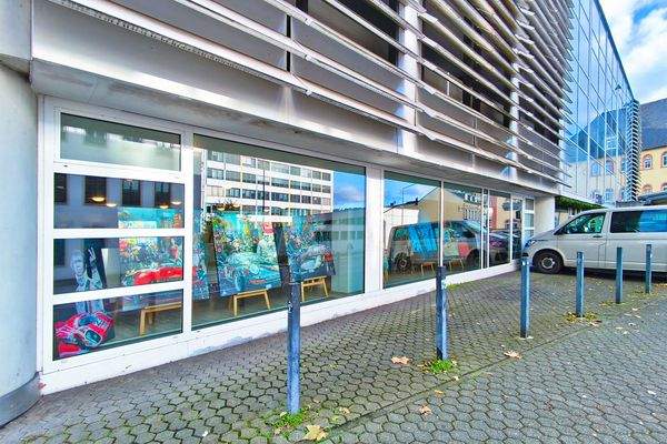 große Schaufensterfront