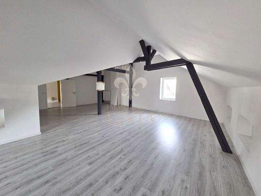 Atelierartiges Dachstudio