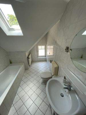 Badezimmer WHG Nr. 6 Bild 1