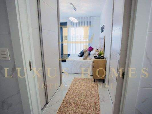 C2A8B063-5931-4B68-9C13-0930AAD9C3A7