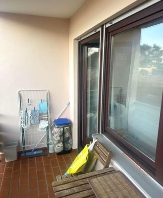 Balkon und Zugang Wohnzimmer