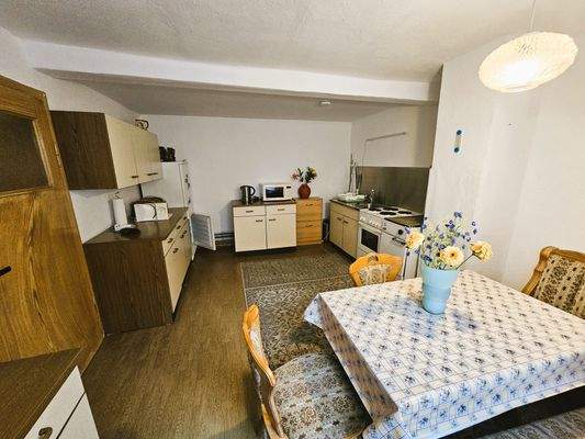 Wohnküche mit Einbaumöbel