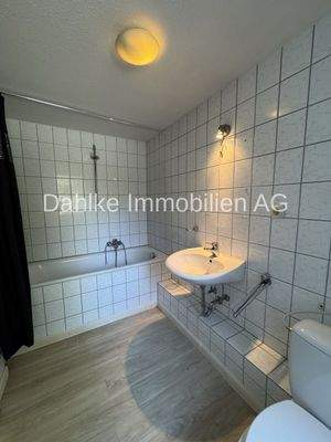 Badezimmer 1.OG, Bild 1