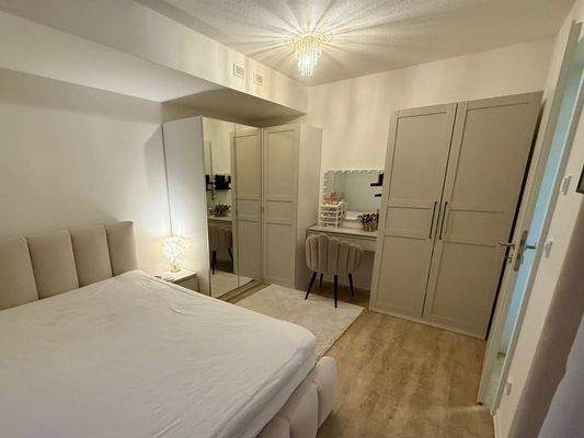 Schlafzimmer eingerichtet