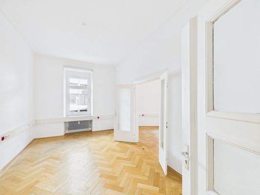 Büro 2 - Durchgang Flügeltüre