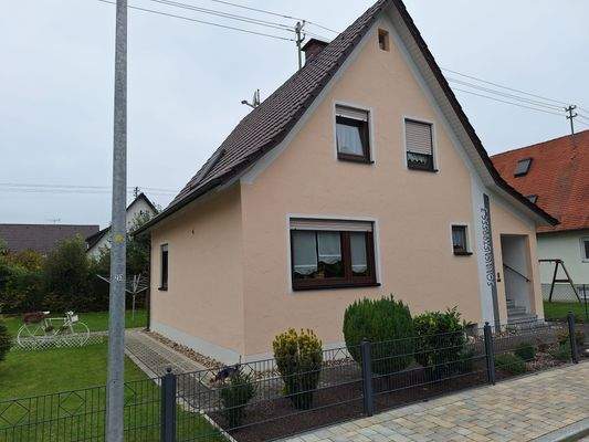 PHOTO-2025-10-11-15-23-31 (2) (1).jpg